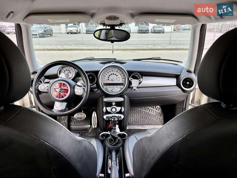 Хетчбек MINI Cooper 2010 в Дніпрі