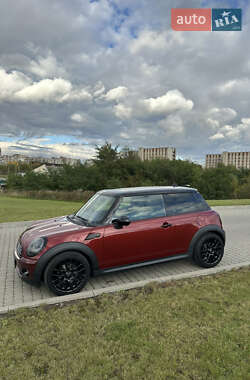 Хетчбек MINI Cooper 2008 в 