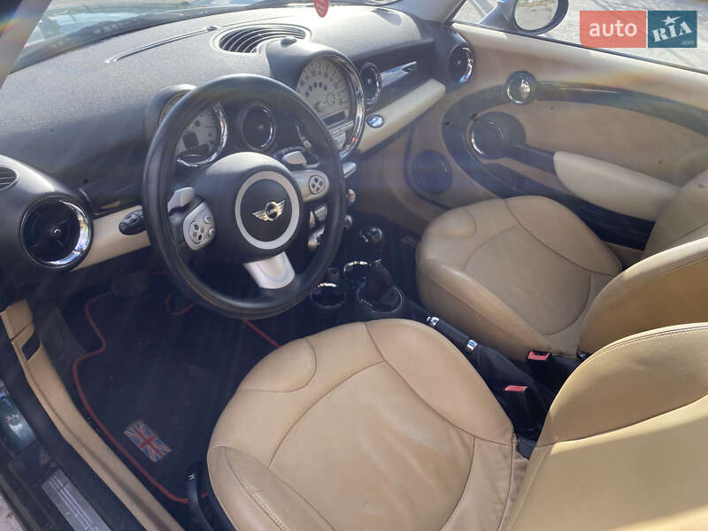 Хэтчбек MINI Cooper 2007 в Киеве