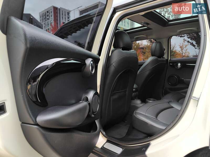 Хетчбек MINI Cooper 2017 в Києві фото 44 Хетчбек MINI Cooper 2017 в Києві