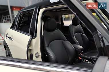 Хэтчбек MINI Cooper 2017 в 