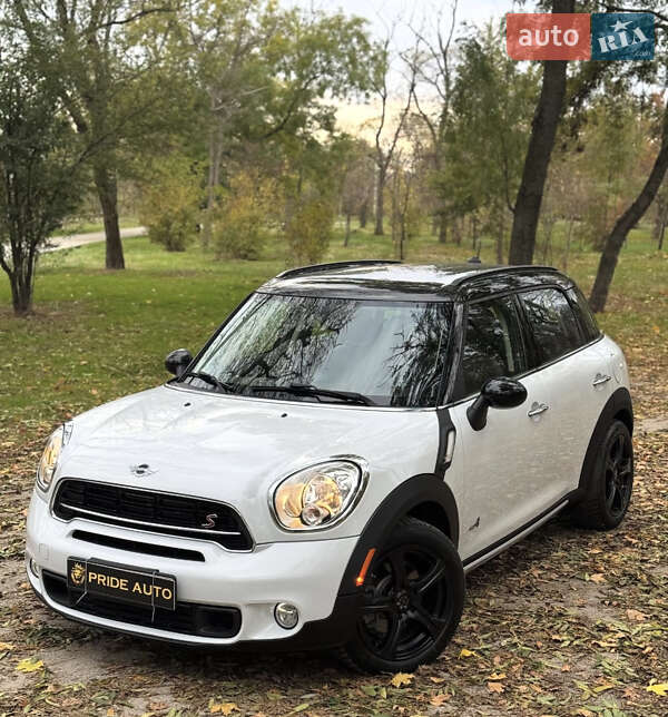 Хэтчбек MINI Cooper 2016 в Кропивницком