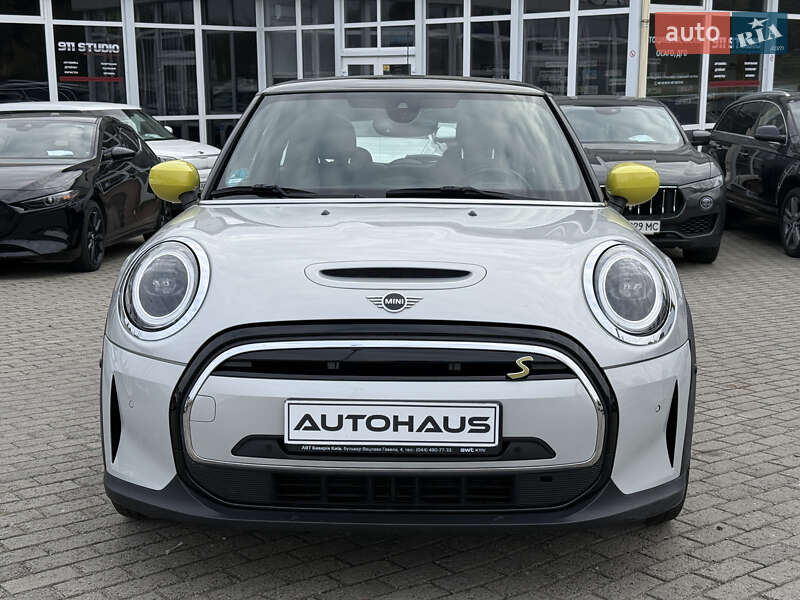 Хэтчбек MINI Cooper 2021 в Житомире
