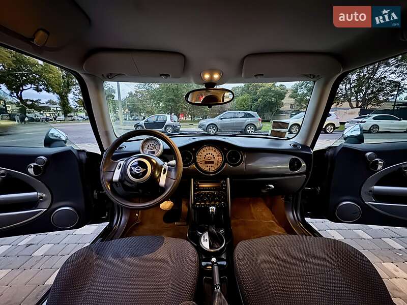 Хэтчбек MINI Cooper 2006 в Одессе фото 11 Хэтчбек MINI Cooper 2006 в Одессе