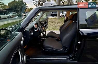 Хетчбек MINI Cooper 2006 в 