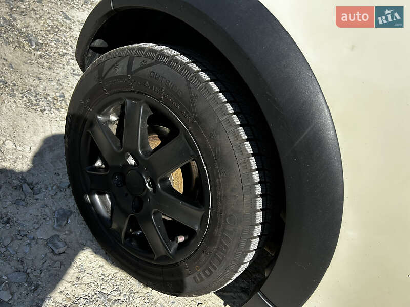 Хетчбек MINI Cooper 2004 в Івано-Франківську фото 8 Хетчбек MINI Cooper 2004 в Івано-Франківську