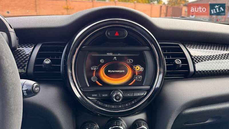 Хетчбек MINI Cooper 2016 в Дніпрі