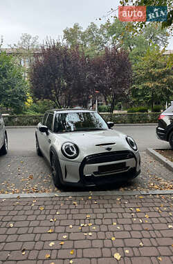 Хетчбек MINI Cooper 2021 в  фото 11 Хетчбек MINI Cooper 2021 в