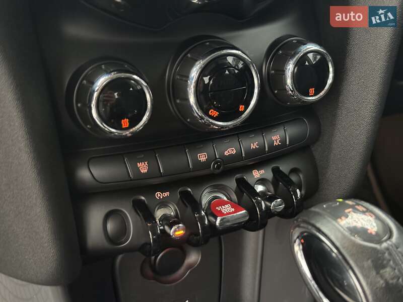 Хэтчбек MINI Cooper 2017 в Киеве фото 19 Хэтчбек MINI Cooper 2017 в Киеве