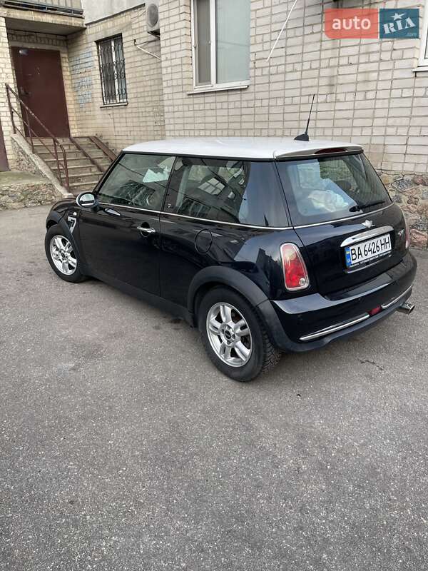 Хетчбек MINI Cooper 2006 в Кропивницькому