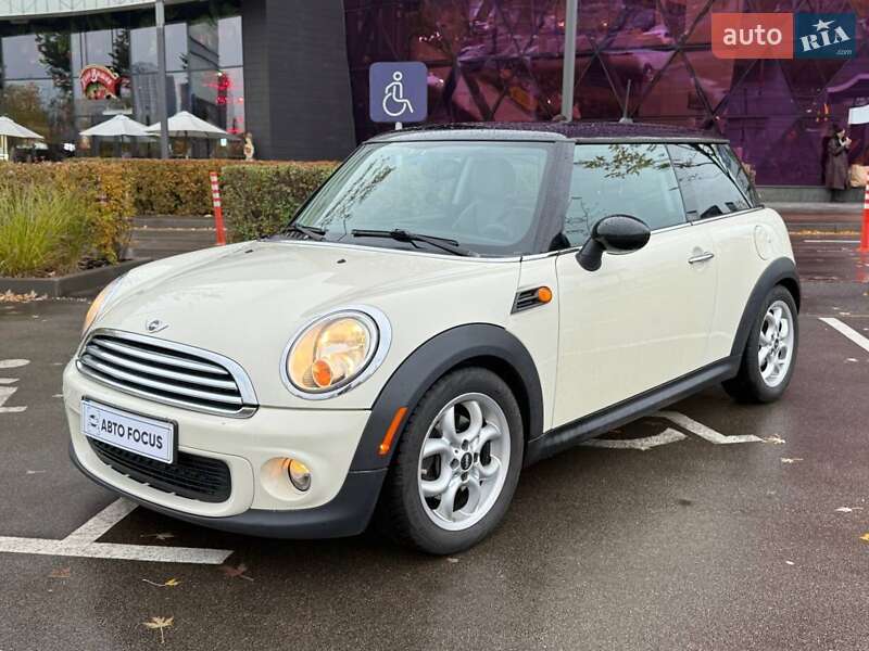 Хэтчбек MINI Cooper 2012 в Киеве фото 3 Хэтчбек MINI Cooper 2012 в Киеве