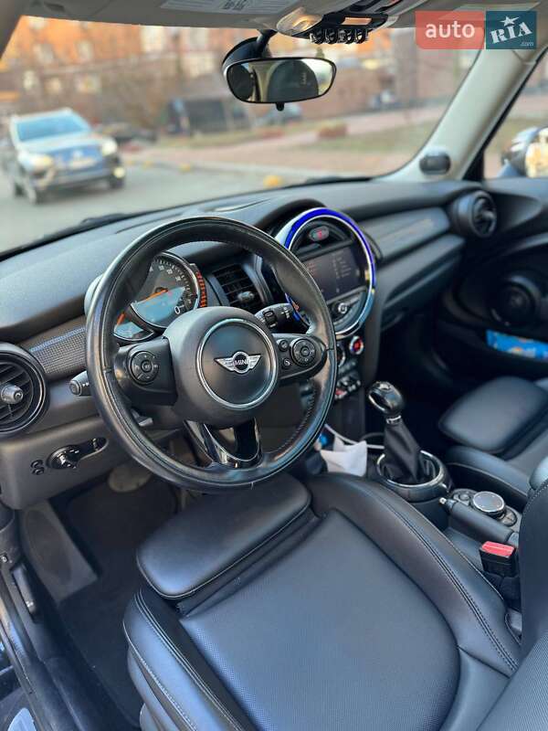 Хэтчбек MINI Cooper 2015 в Одессе