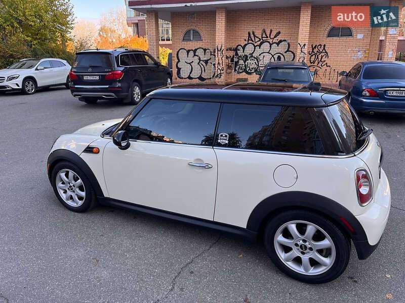 Хетчбек MINI Cooper 2013 в Києві фото 5 Хетчбек MINI Cooper 2013 в Києві
