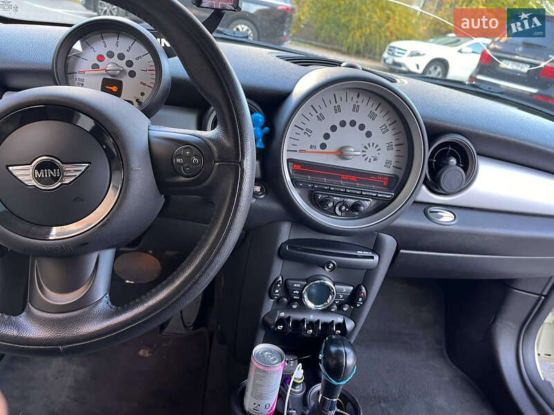 Хетчбек MINI Cooper 2013 в Києві фото 13 Хетчбек MINI Cooper 2013 в Києві