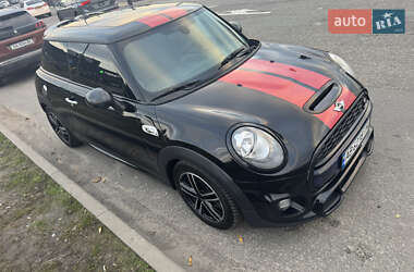 Хетчбек MINI Cooper 2016 в Києві фото 6 Хетчбек MINI Cooper 2016 в Києві