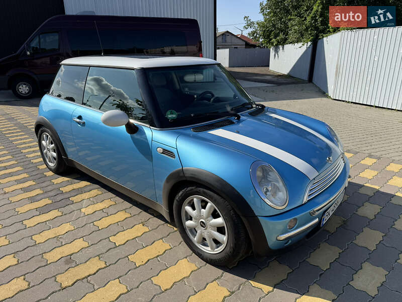 Хетчбек MINI Cooper 2004 в Яготині фото 2 Хетчбек MINI Cooper 2004 в Яготині