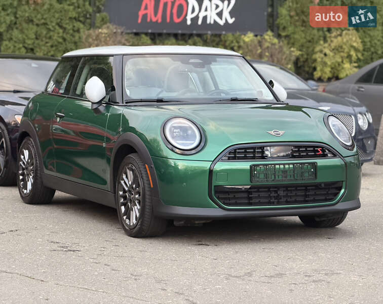 Хетчбек MINI Cooper 2024 в Києві фото Хетчбек MINI Cooper 2024 в Києві
