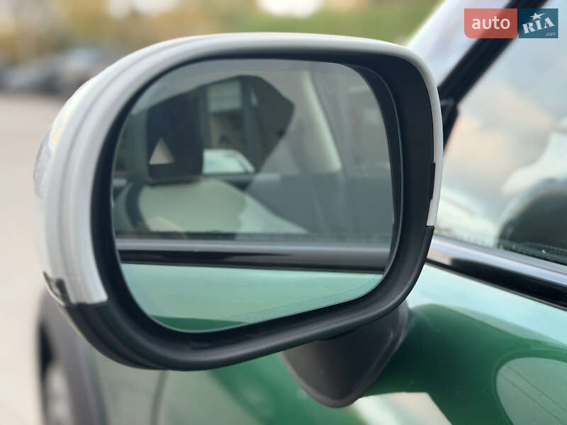 Хэтчбек MINI Cooper 2024 в Киеве фото 7 Хэтчбек MINI Cooper 2024 в Киеве