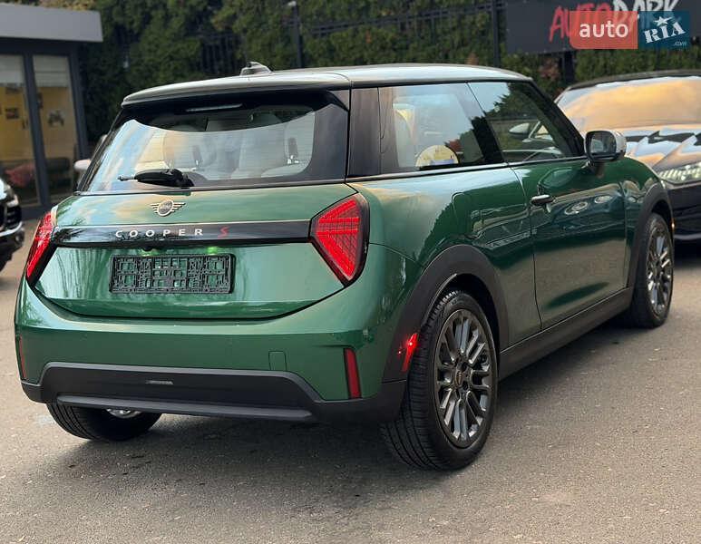 Хетчбек MINI Cooper 2024 в Києві фото 5 Хетчбек MINI Cooper 2024 в Києві