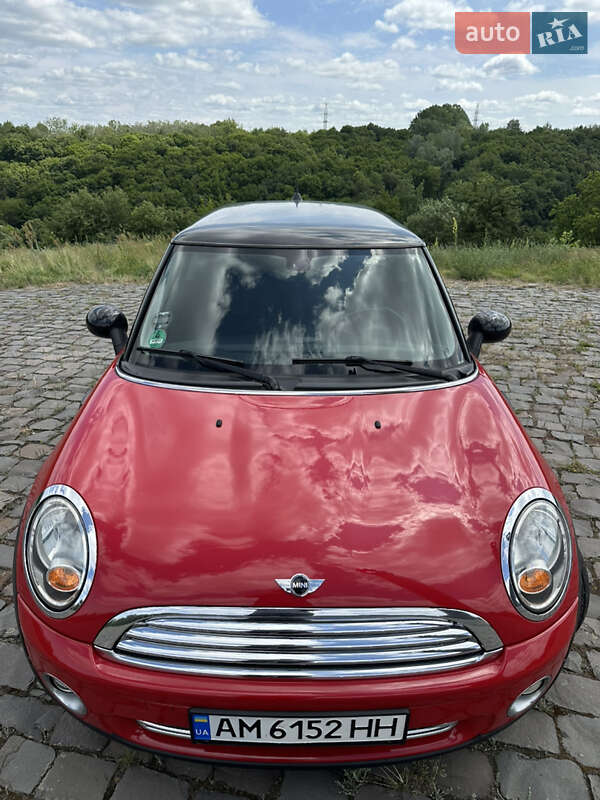 Хетчбек MINI Cooper 2009 в Житомирі фото 4 Хетчбек MINI Cooper 2009 в Житомирі