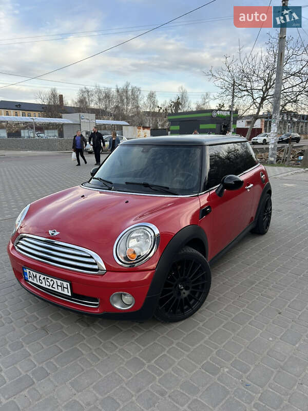 Хетчбек MINI Cooper 2009 в Житомирі фото 28 Хетчбек MINI Cooper 2009 в Житомирі