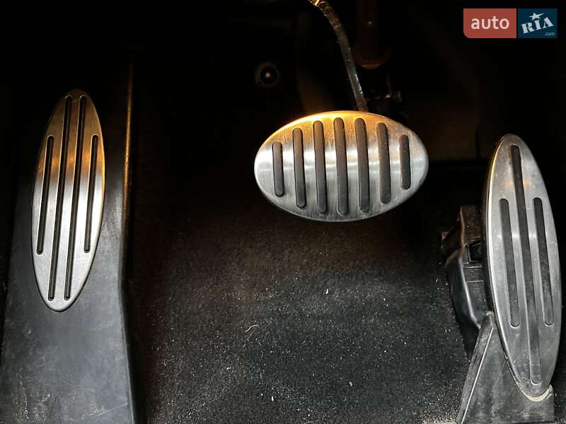 Позашляховик / Кросовер MINI Cooper 2016 в Києві фото 22 Позашляховик / Кросовер MINI Cooper 2016 в Києві