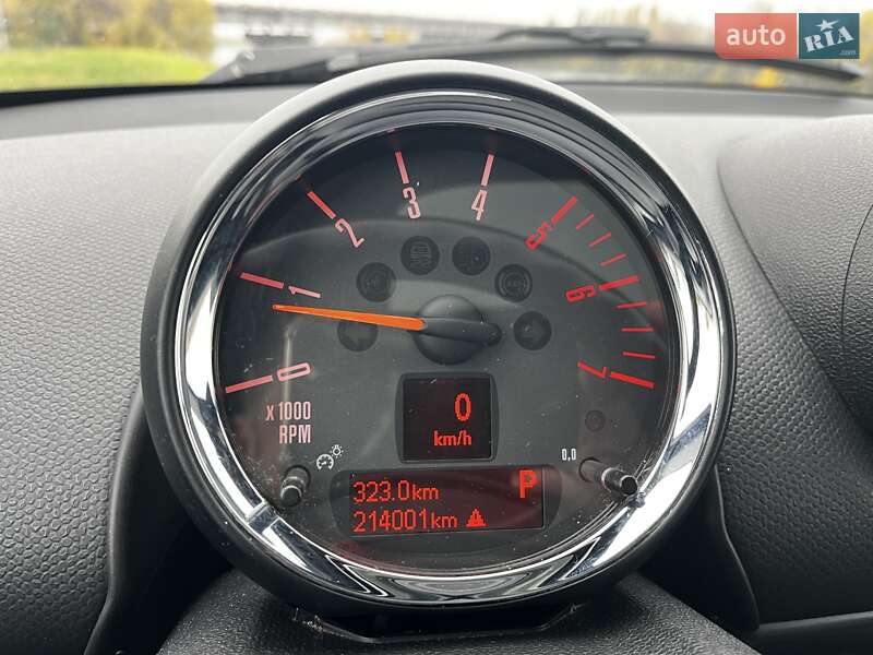 Позашляховик / Кросовер MINI Cooper 2016 в Києві фото 18 Позашляховик / Кросовер MINI Cooper 2016 в Києві