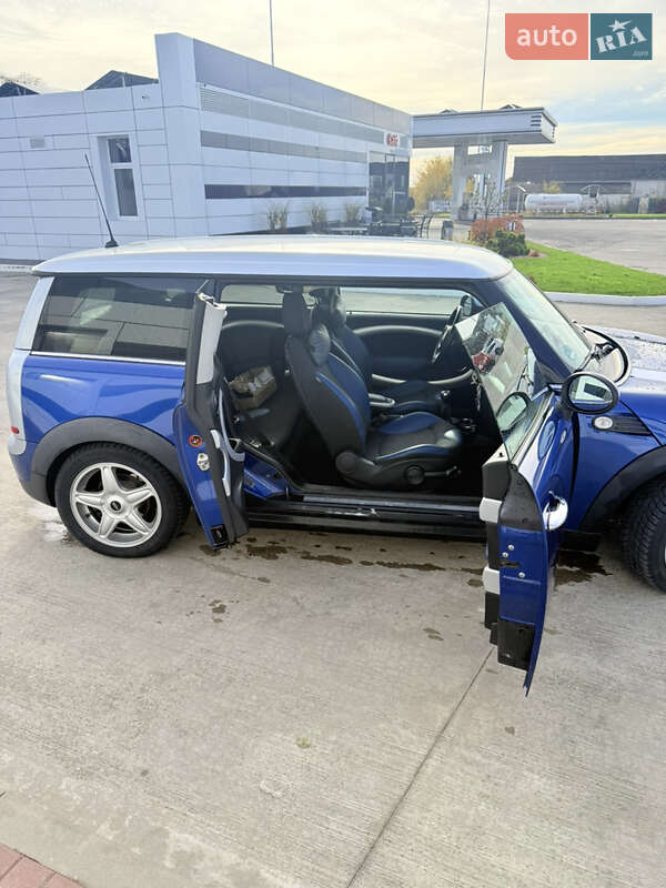 Хэтчбек MINI Cooper 2008 в Вараше