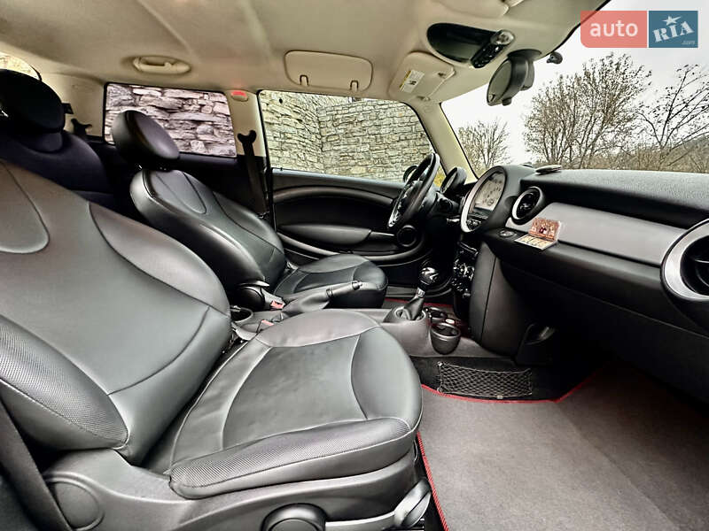 Хетчбек MINI Cooper 2013 в Кам'янець-Подільському фото 47 Хетчбек MINI Cooper 2013 в Кам'янець-Подільському
