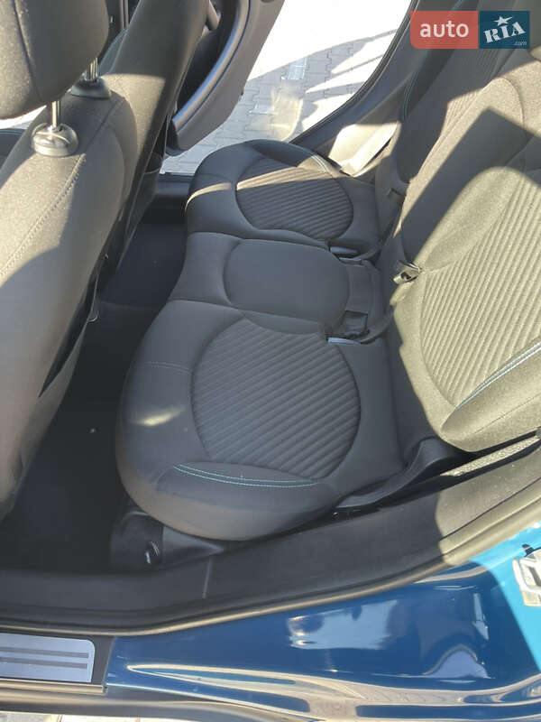 Хетчбек MINI Cooper 2013 в Києві фото 16 Хетчбек MINI Cooper 2013 в Києві