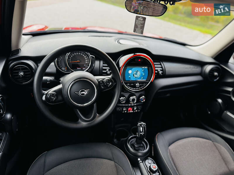 Хетчбек MINI Cooper 2020 в Здолбуніві