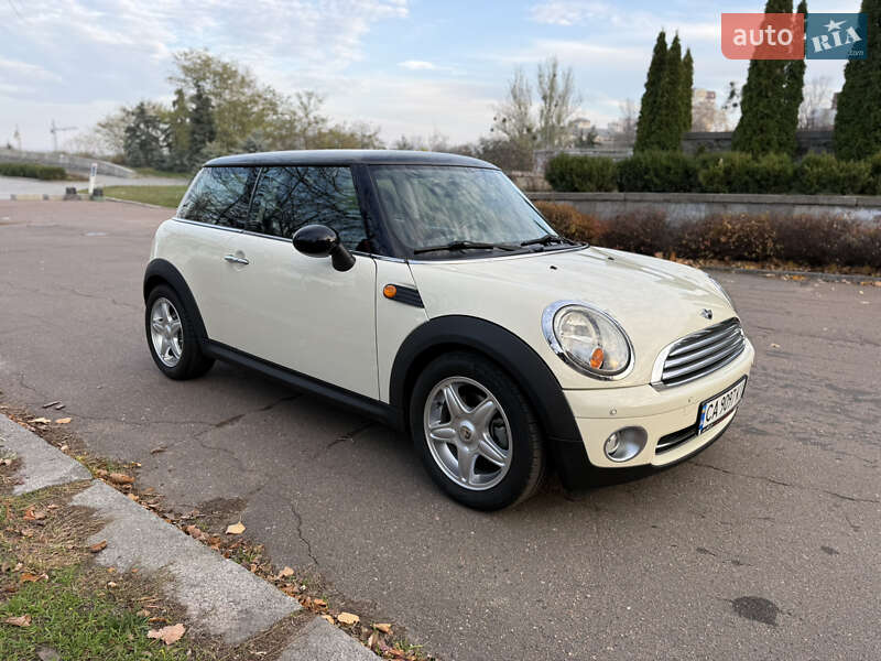Хетчбек MINI Cooper 2007 в Києві фото 3 Хетчбек MINI Cooper 2007 в Києві
