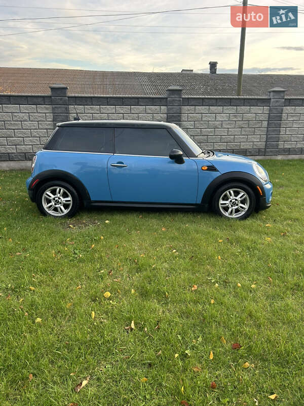 Хетчбек MINI Cooper 2013 в Дубні