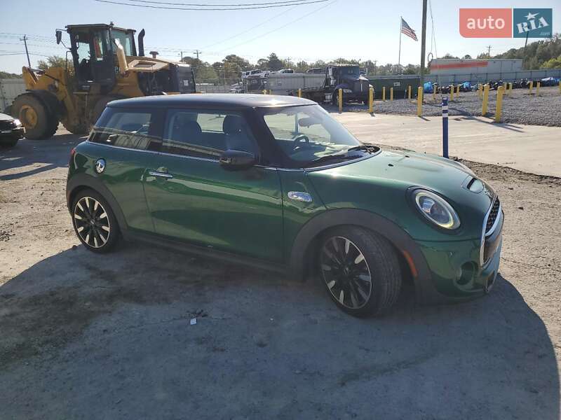 Хетчбек MINI Cooper 2020 в Києві