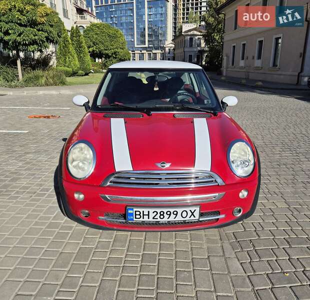 Хэтчбек MINI Cooper 2005 в Одессе
