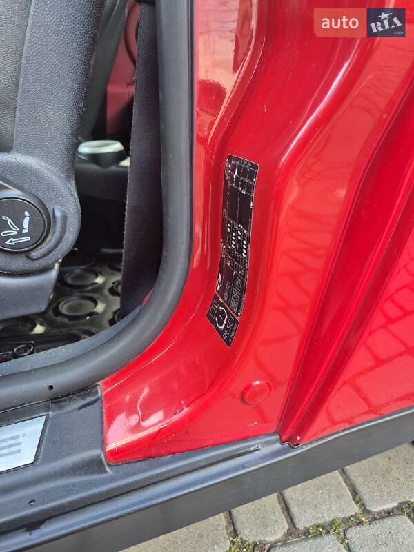 Хэтчбек MINI Cooper 2005 в Одессе