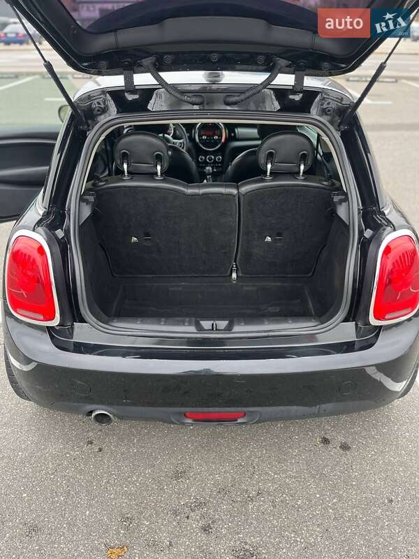 Хэтчбек MINI Cooper 2015 в Киеве фото 3 Хэтчбек MINI Cooper 2015 в Киеве