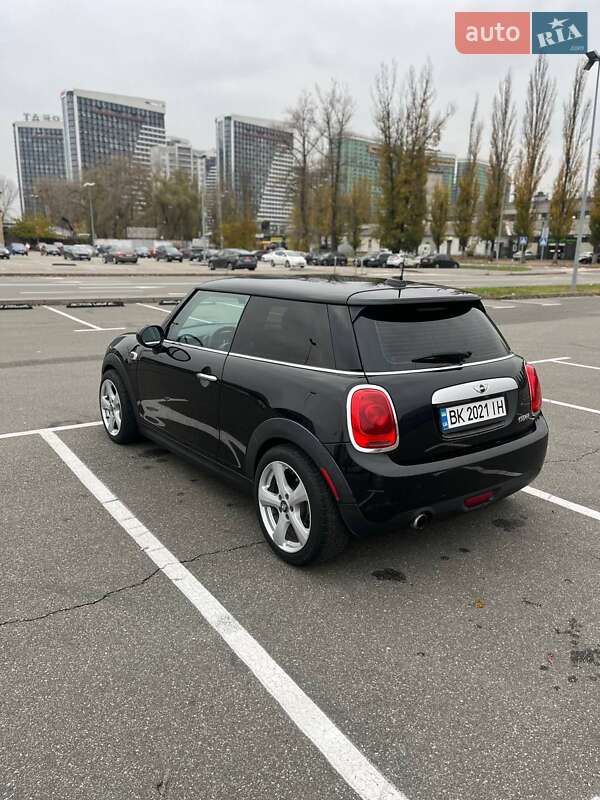 Хэтчбек MINI Cooper 2015 в Киеве фото 8 Хэтчбек MINI Cooper 2015 в Киеве