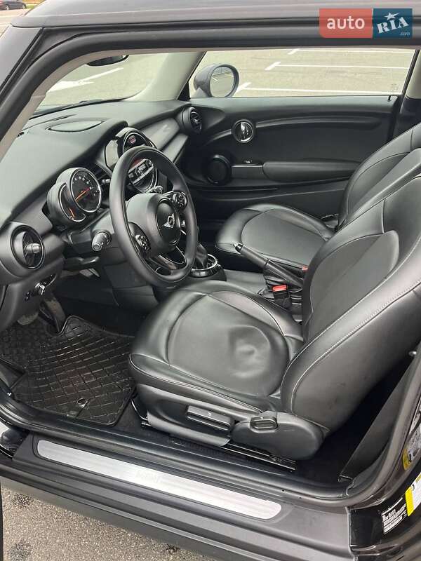 Хэтчбек MINI Cooper 2015 в Киеве фото 11 Хэтчбек MINI Cooper 2015 в Киеве