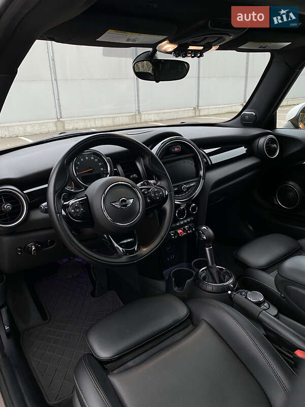 Хэтчбек MINI Cooper 2015 в Киеве