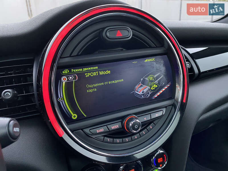 Хэтчбек MINI Cooper 2015 в Киеве