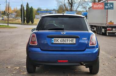 Хэтчбек MINI Cooper 2008 в Ровно