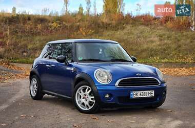 Хэтчбек MINI Cooper 2008 в Ровно