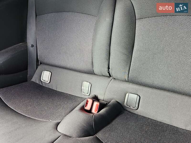 Хэтчбек MINI Cooper 2008 в Ровно фото 37 Хэтчбек MINI Cooper 2008 в Ровно