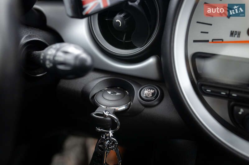 Хетчбек MINI Cooper 2013 в Києві