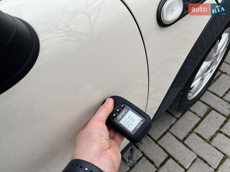 Хэтчбек MINI Cooper 2011 в Золочеве