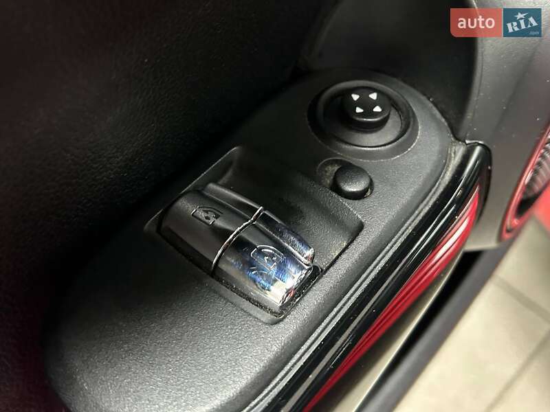 Хетчбек MINI Cooper 2018 в Києві