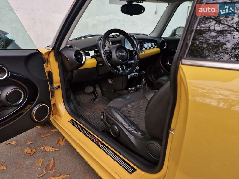 Хетчбек MINI Cooper 2007 в Одесі