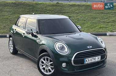 Хэтчбек MINI Cooper 2018 в Киеве