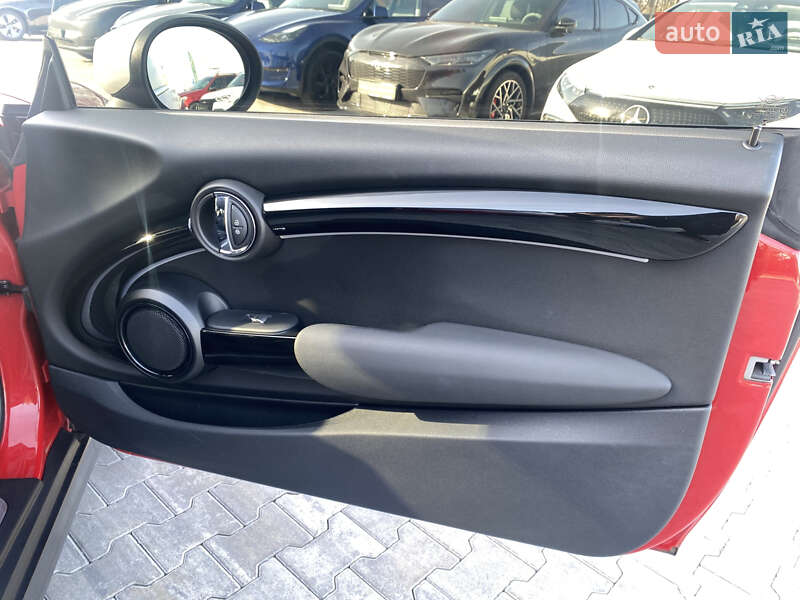 Хетчбек MINI Cooper 2021 в Києві фото 21 Хетчбек MINI Cooper 2021 в Києві